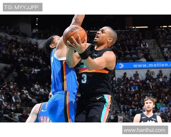 马刺客串雷霆，德罗赞砍下27分，引领团队再创佳绩